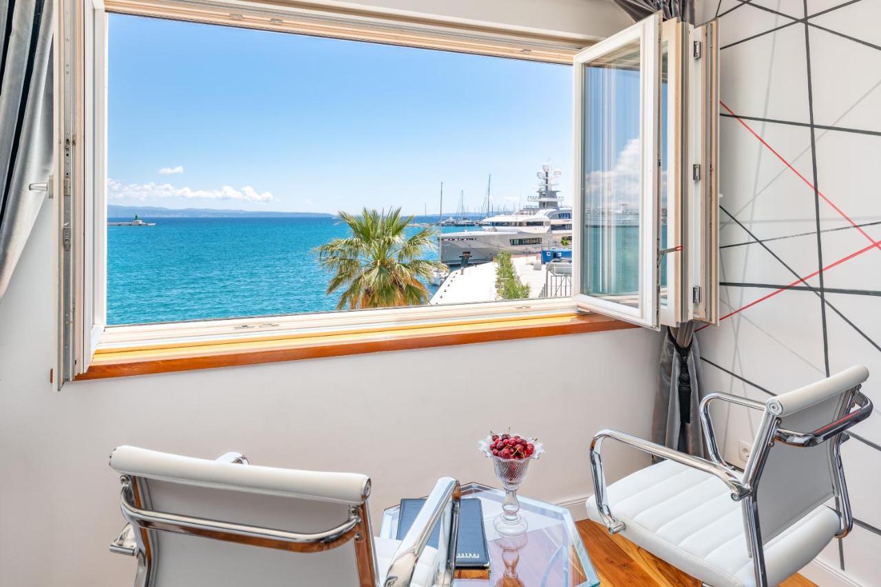 Luxury Suite - sea and promenade view,1005845119:JPEG