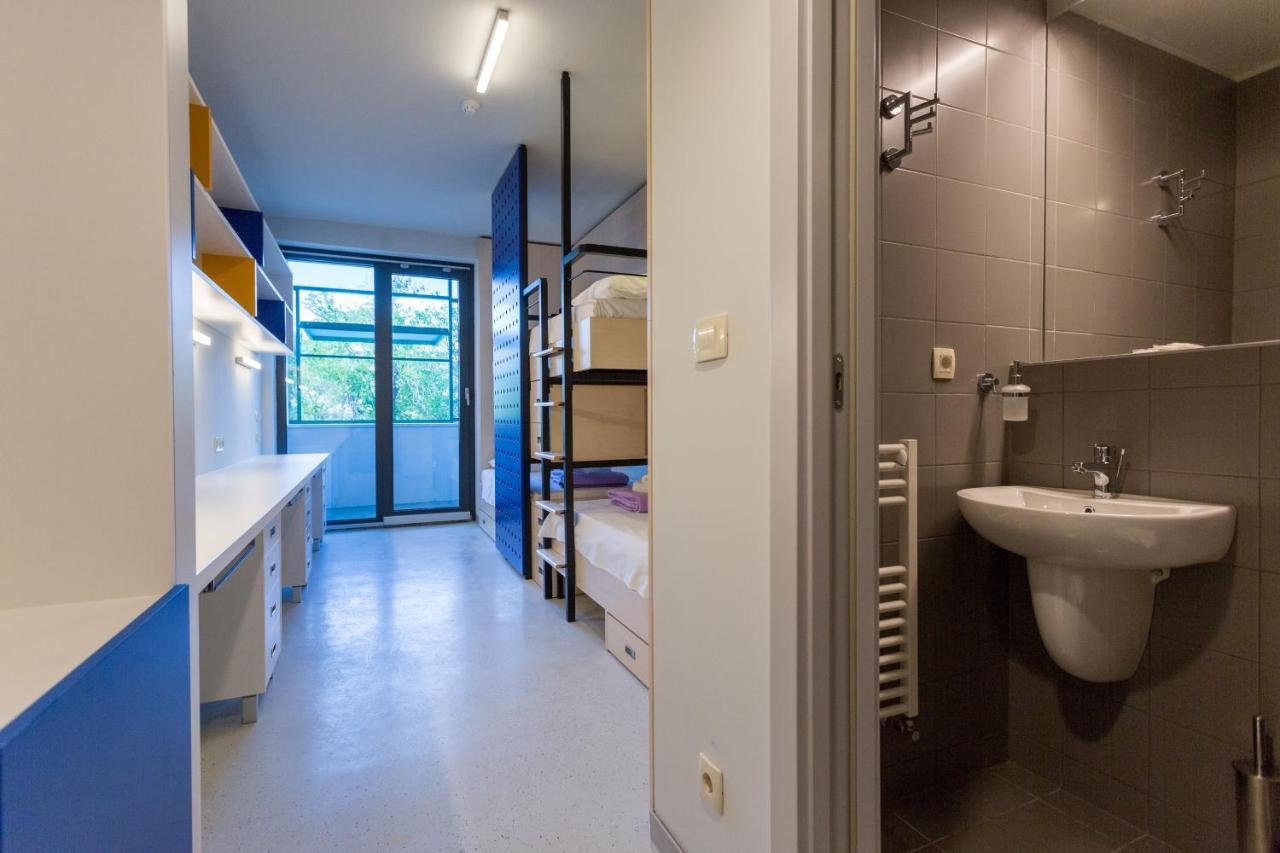 Deluxe Dreibettzimmer mit Meerblick
