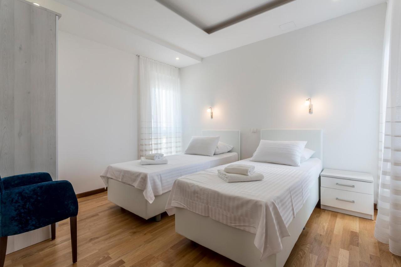 Suite with Sea View