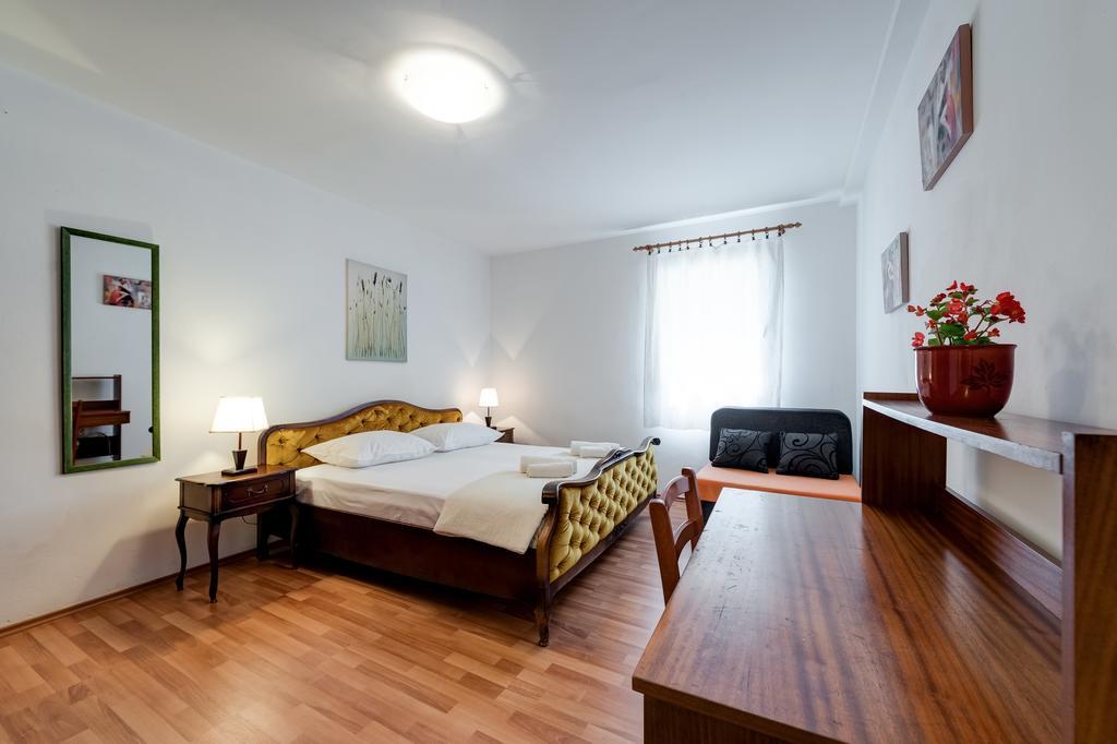 Appartamento Grande con 2 Camere da Letto