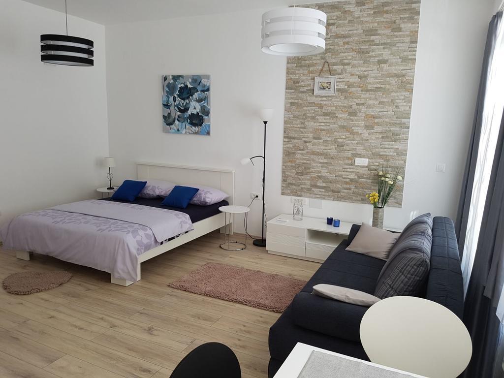 Monolocale King con Divano-Letto