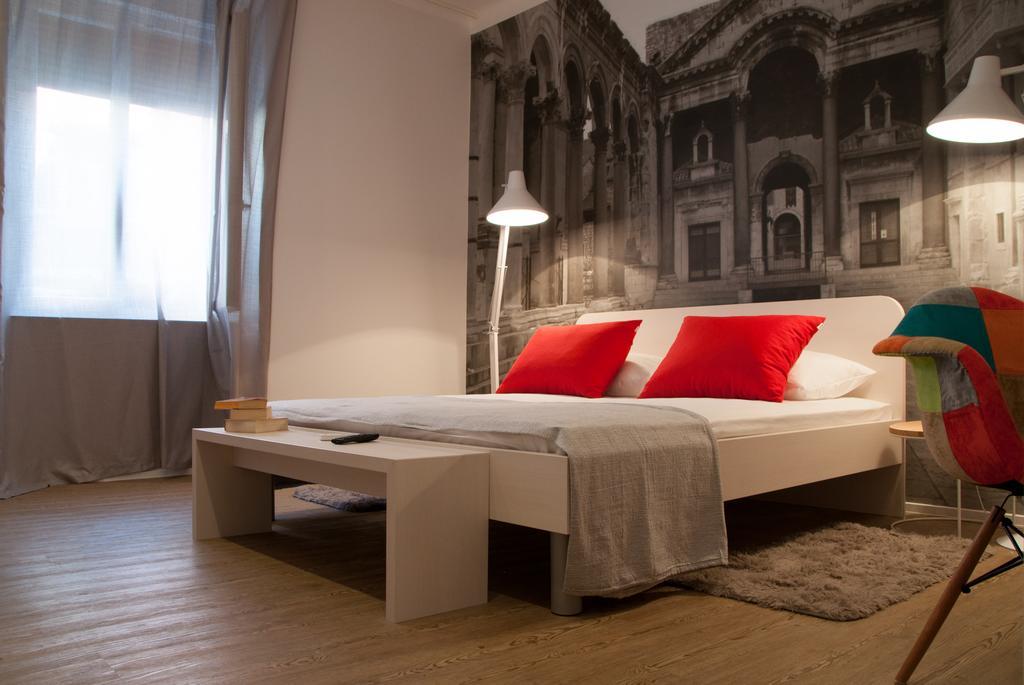 Deluxe Zimmer mit Kingsize-Bett