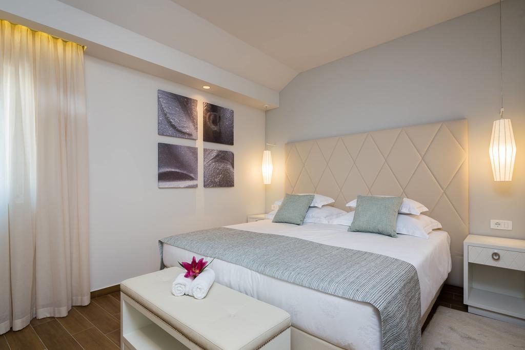 Deluxe Tweepersoonskamer met 1 of 2 Bedden en Uitzicht op de Stad
