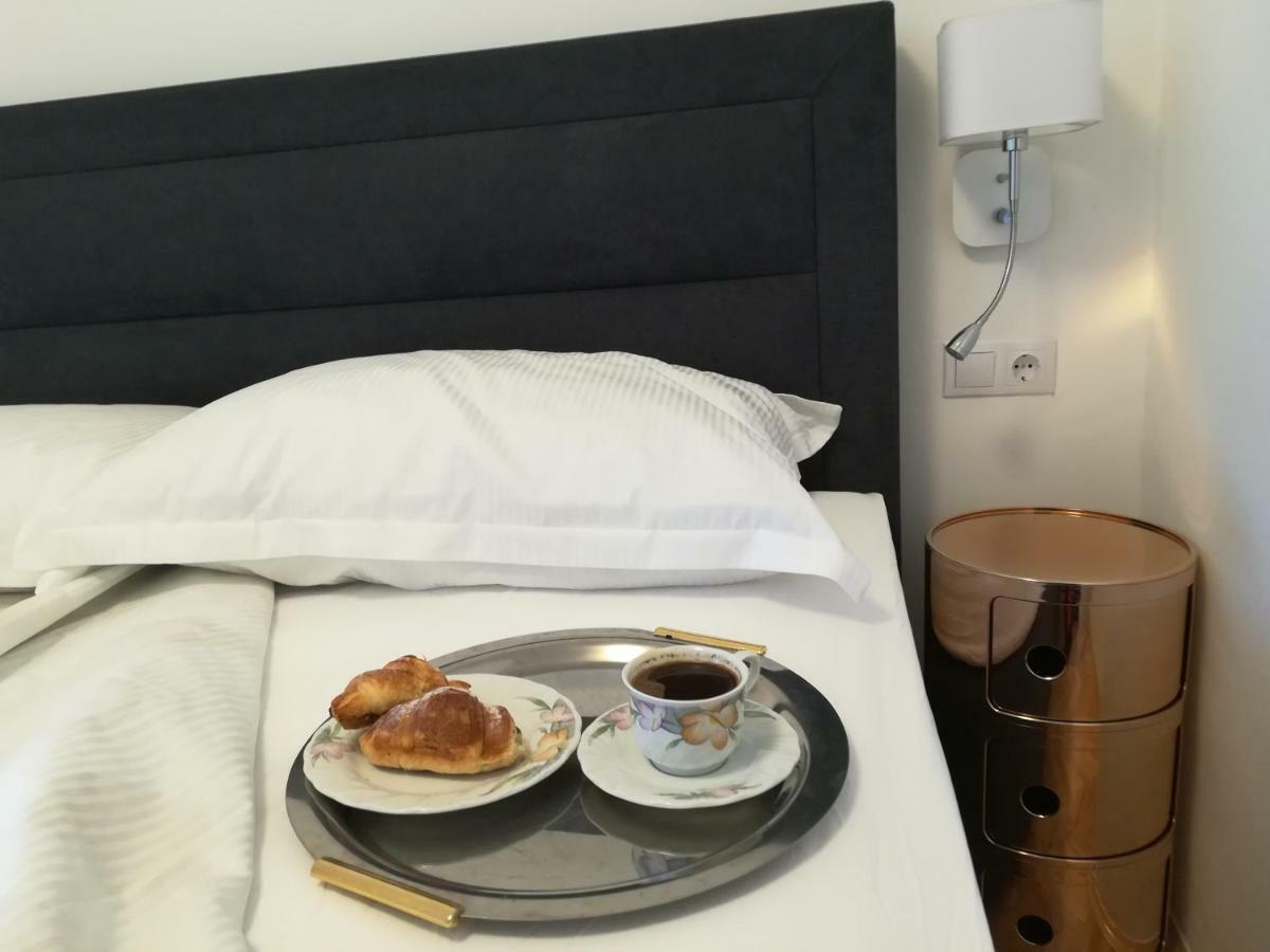 Two-Bedroom Apartment,788698707:JPEG