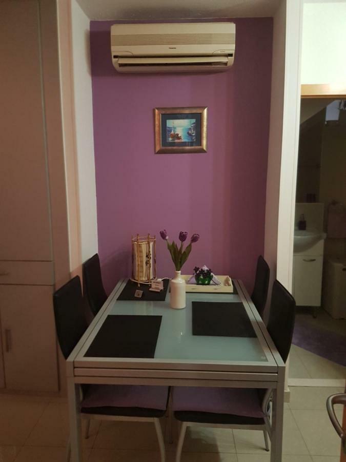 Apartamento de 1 dormitorio con terraza compartida