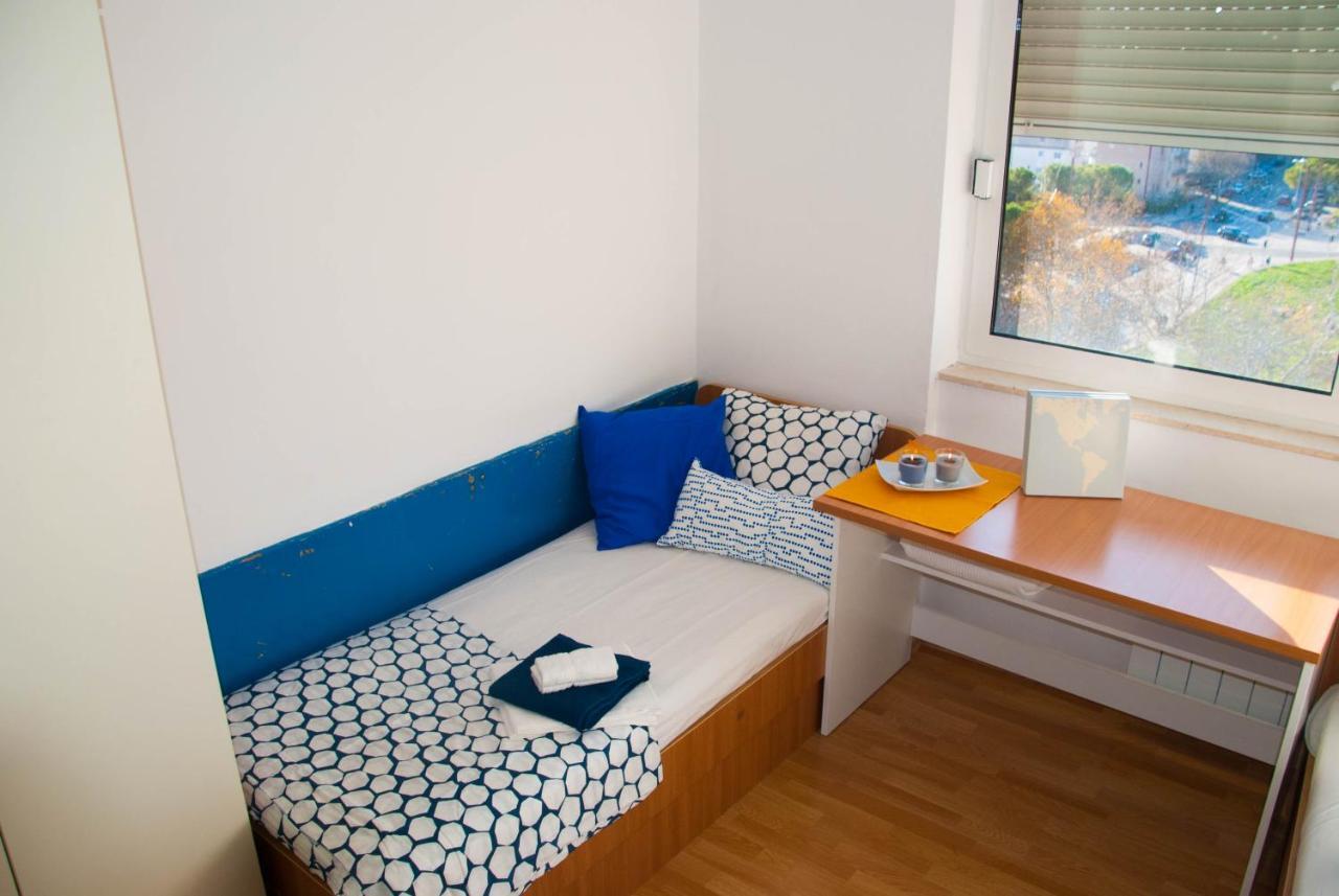 Habitación Doble con baño privado - 2 camas