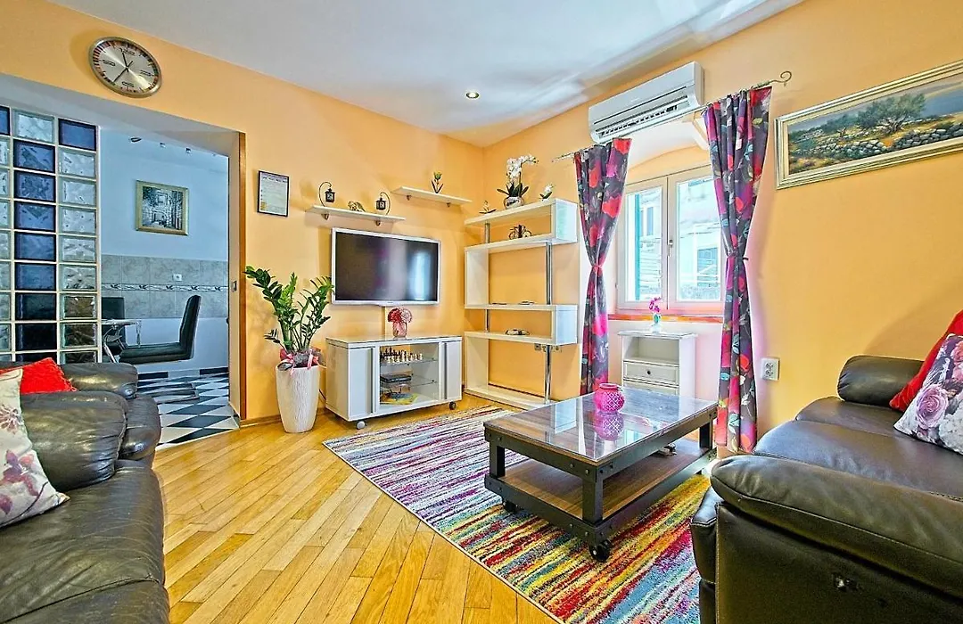 Nina Apartment-1
