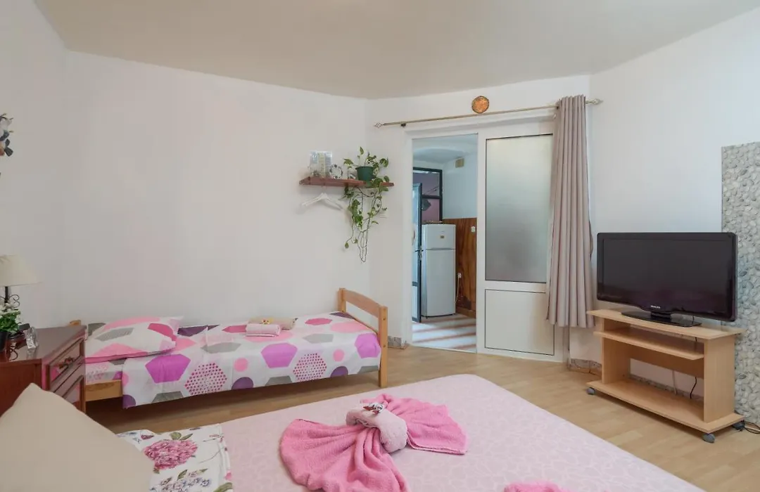 Guest House Ivona-1
