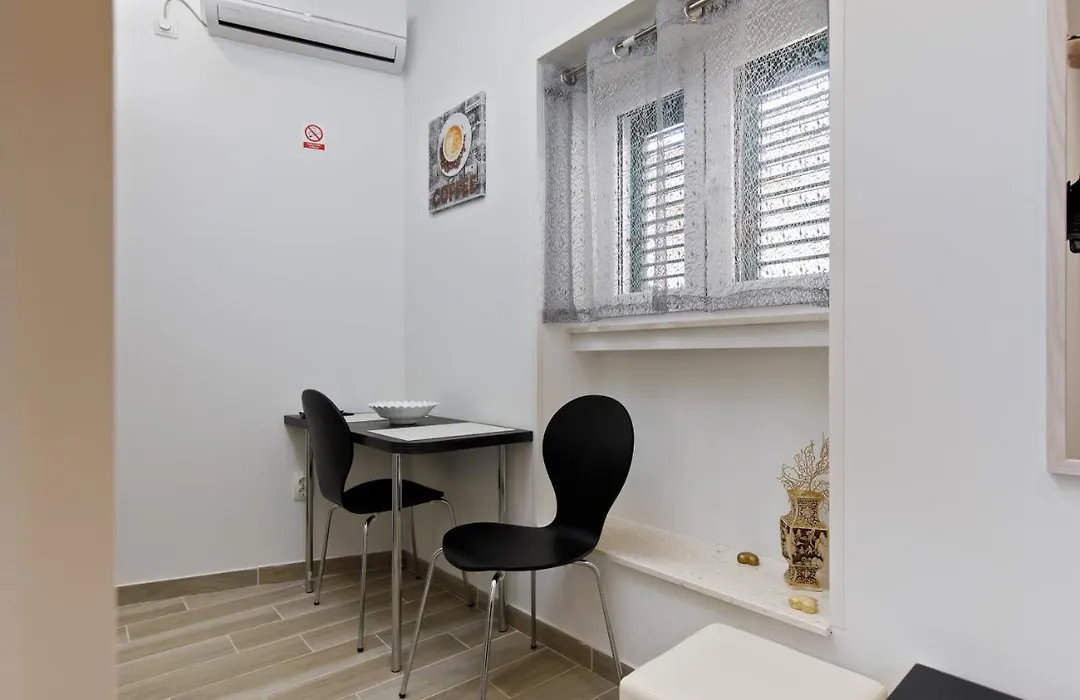 Apartments Stella Spalato-1