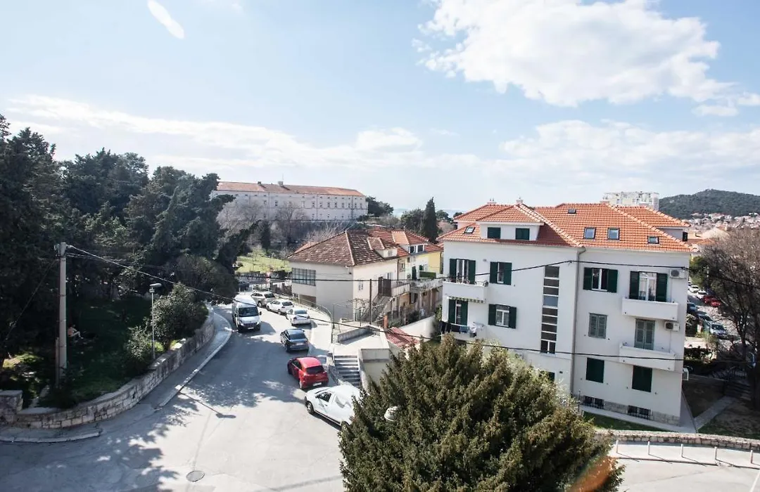 Apartment Avita-1