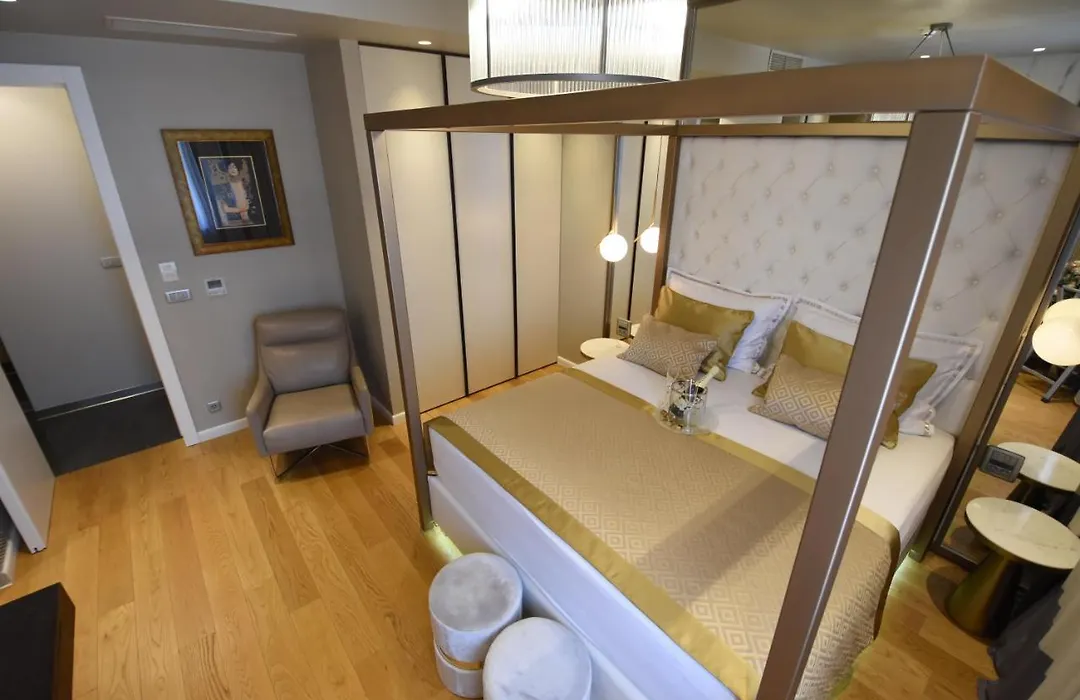 Luxury Rooms Fortuna-1