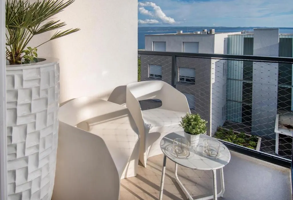 Zigo Modern Studio Apartment Near Beach-1