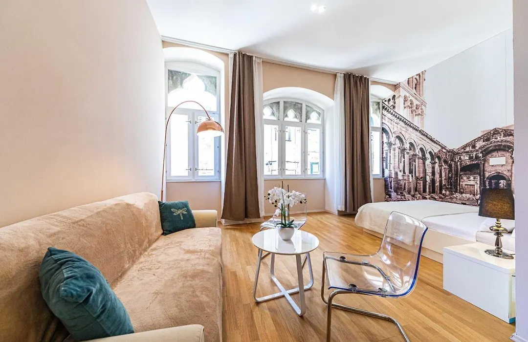 Pjaca City Rooms-1