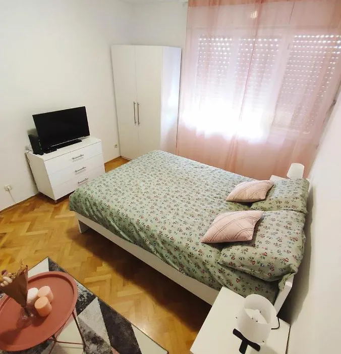 Apartment Lenka -Split ,Great Location-1