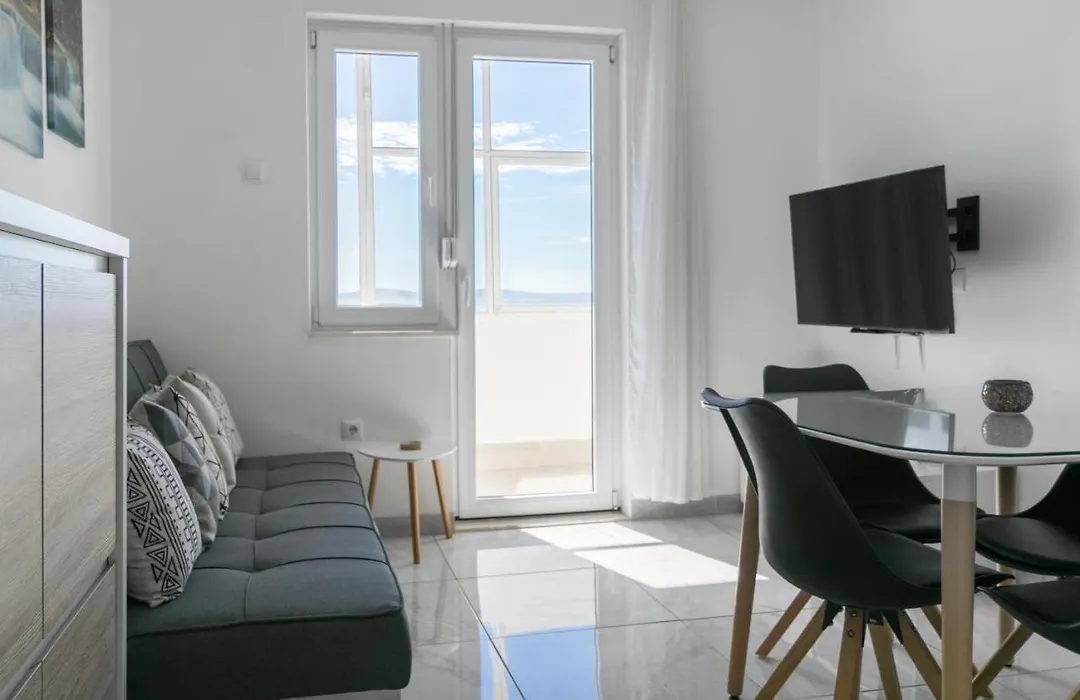 Apartment Mero-1