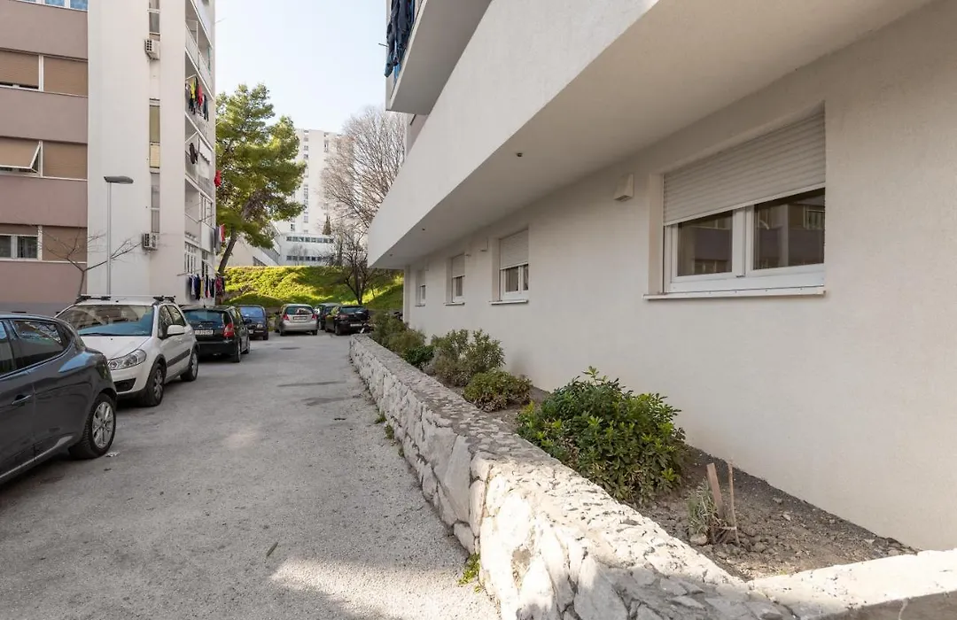 Hostel Elli-1
