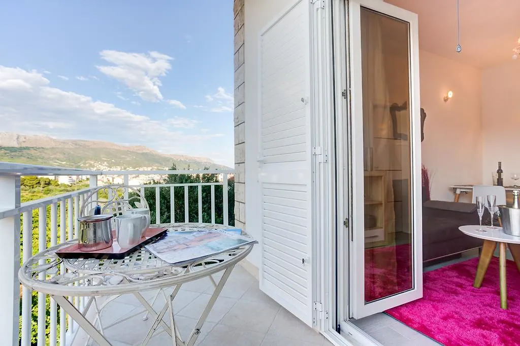 Apartment Melki-1