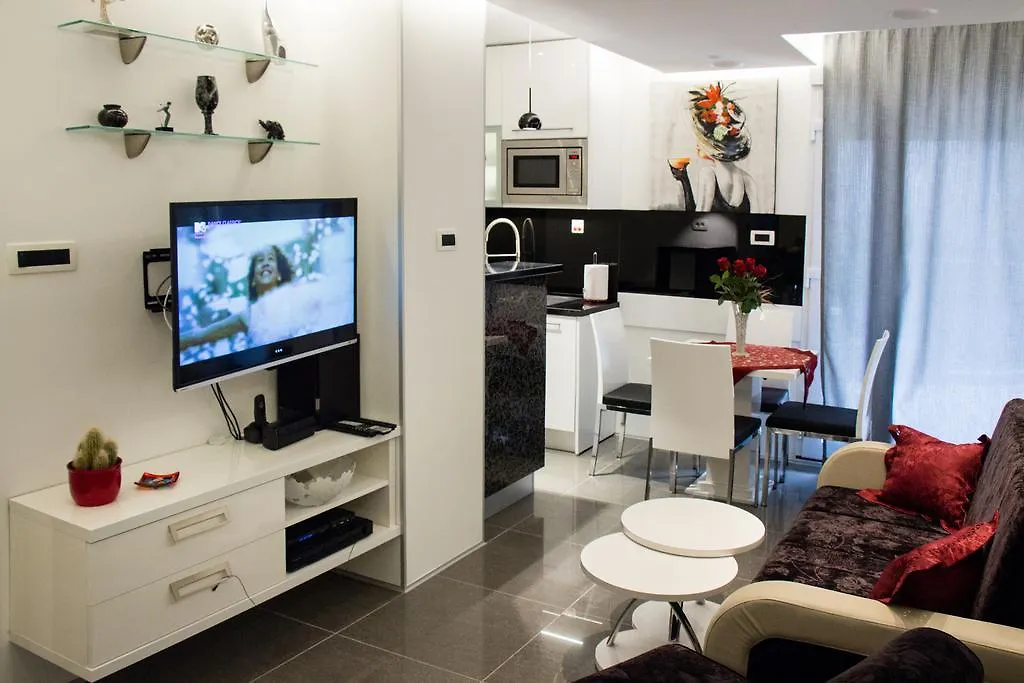 Lady Tania Apartment-1