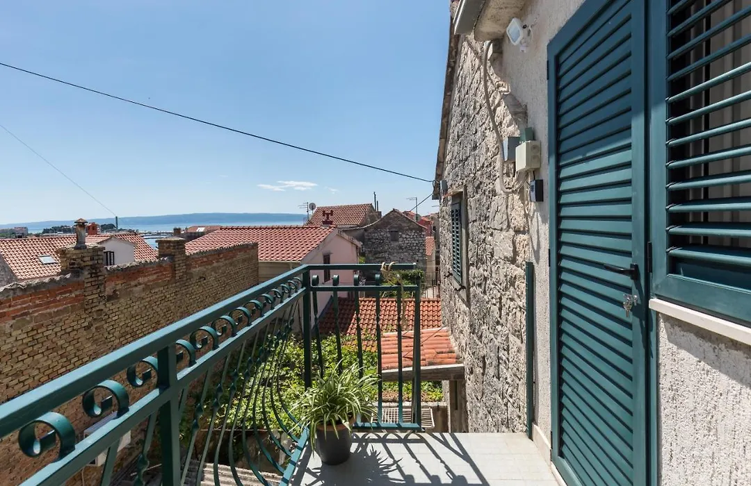 Luxury Apartment Silvana With Beautiful Garden-1