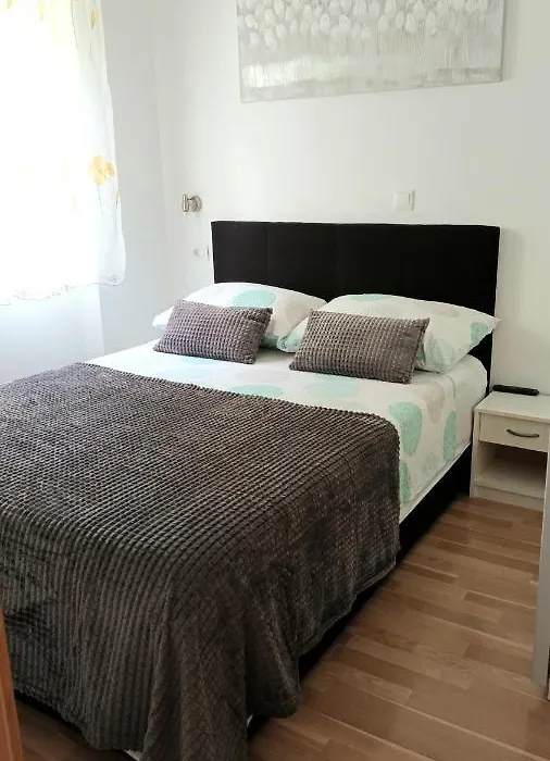 Apartments Vjeko-1