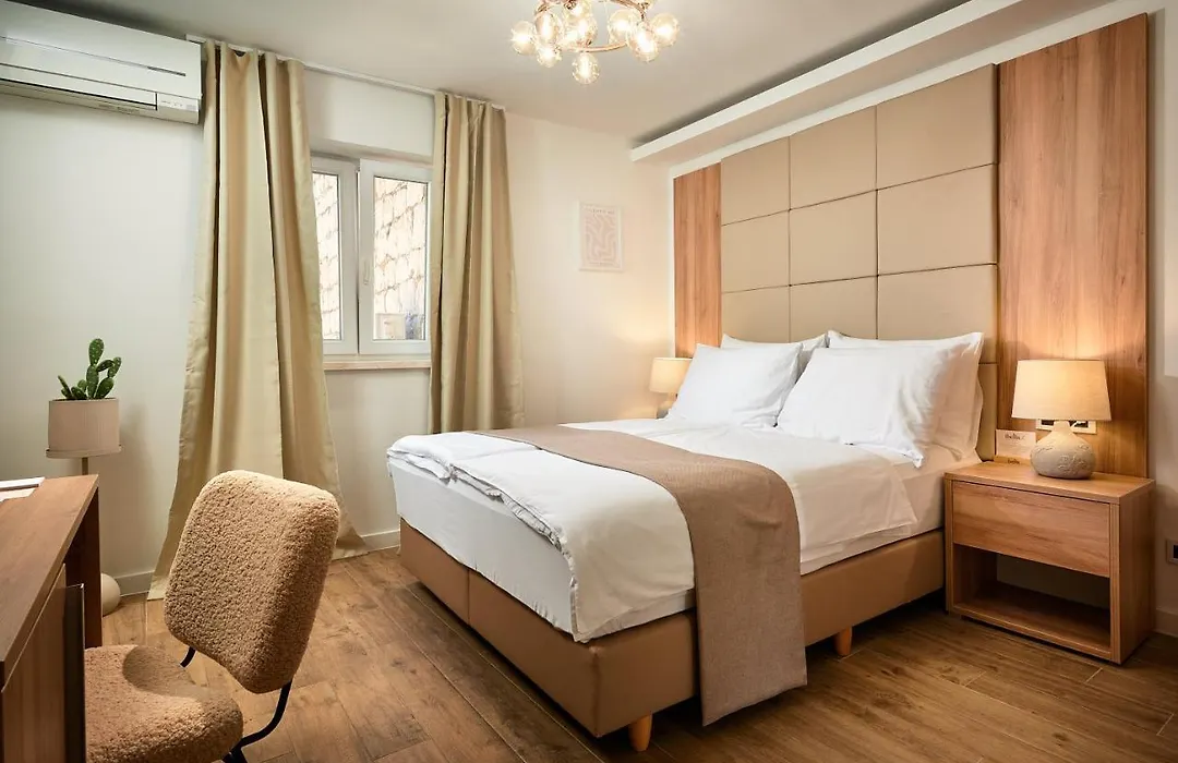 Ibella Luxury Rooms-1