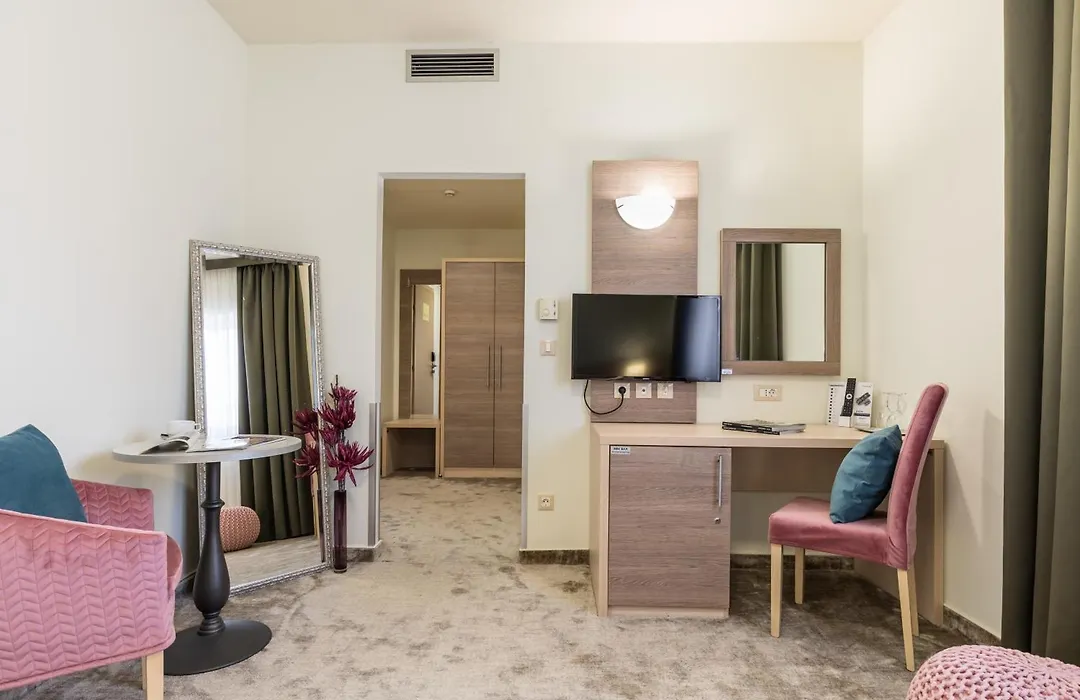 Hotel Mondo-1