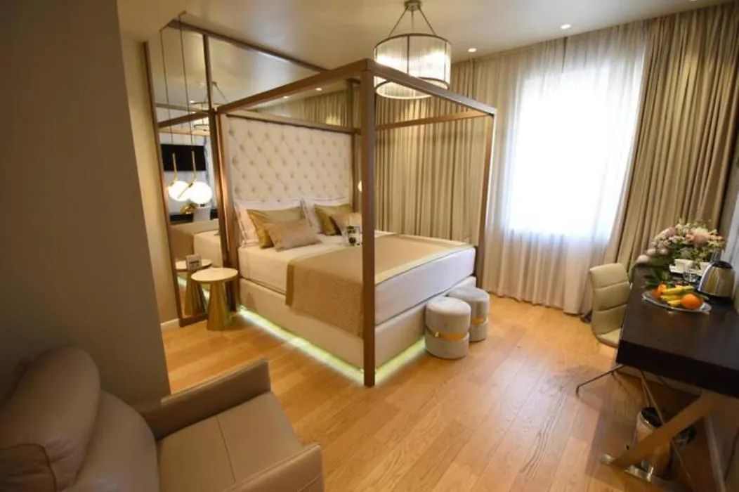 Fortuna Luxury Rooms-1