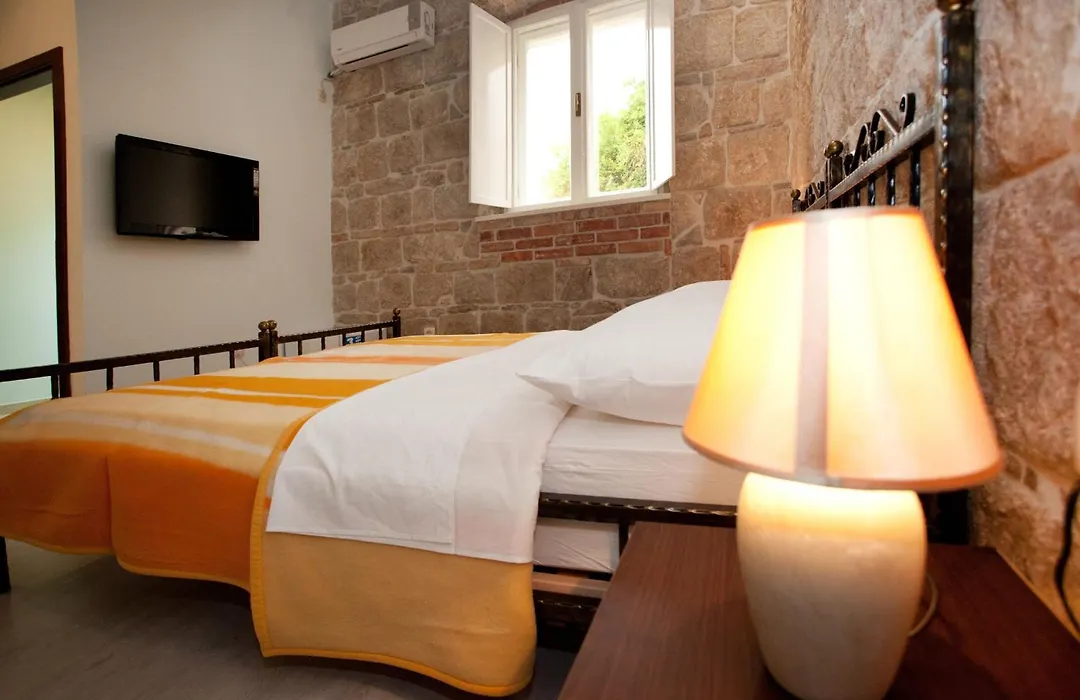 Apartments Galic-1