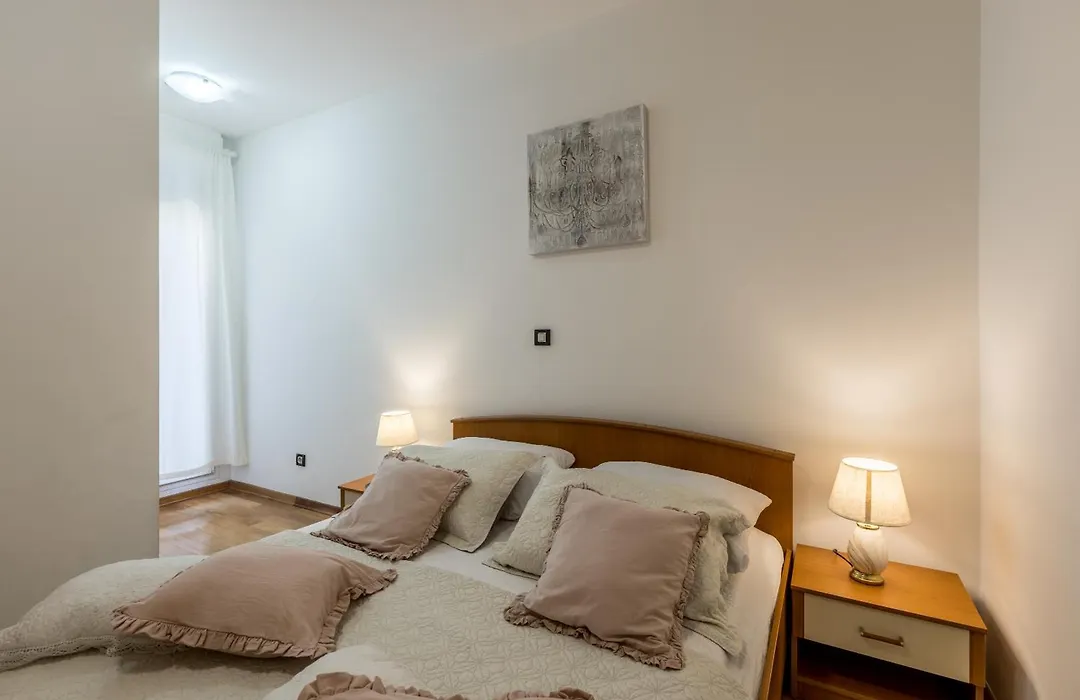 Apartment Split Karoglan-1