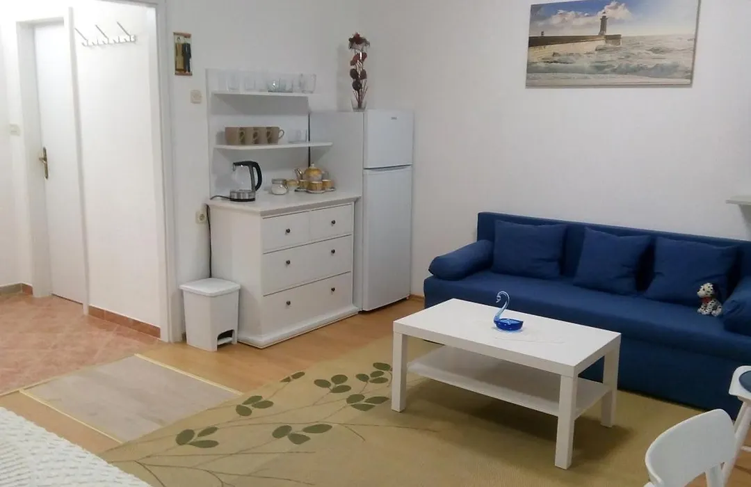 Studio Apartman Marita-1