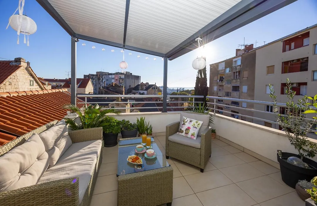 Apartment Dome-1