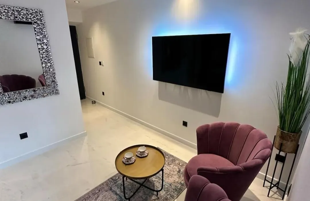 Madonna Luxury Rooms-1