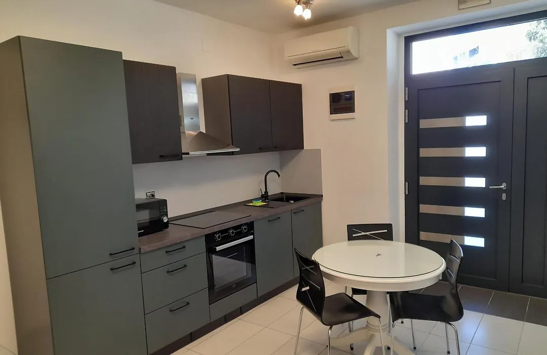 Centar Split Apartments Manus-1