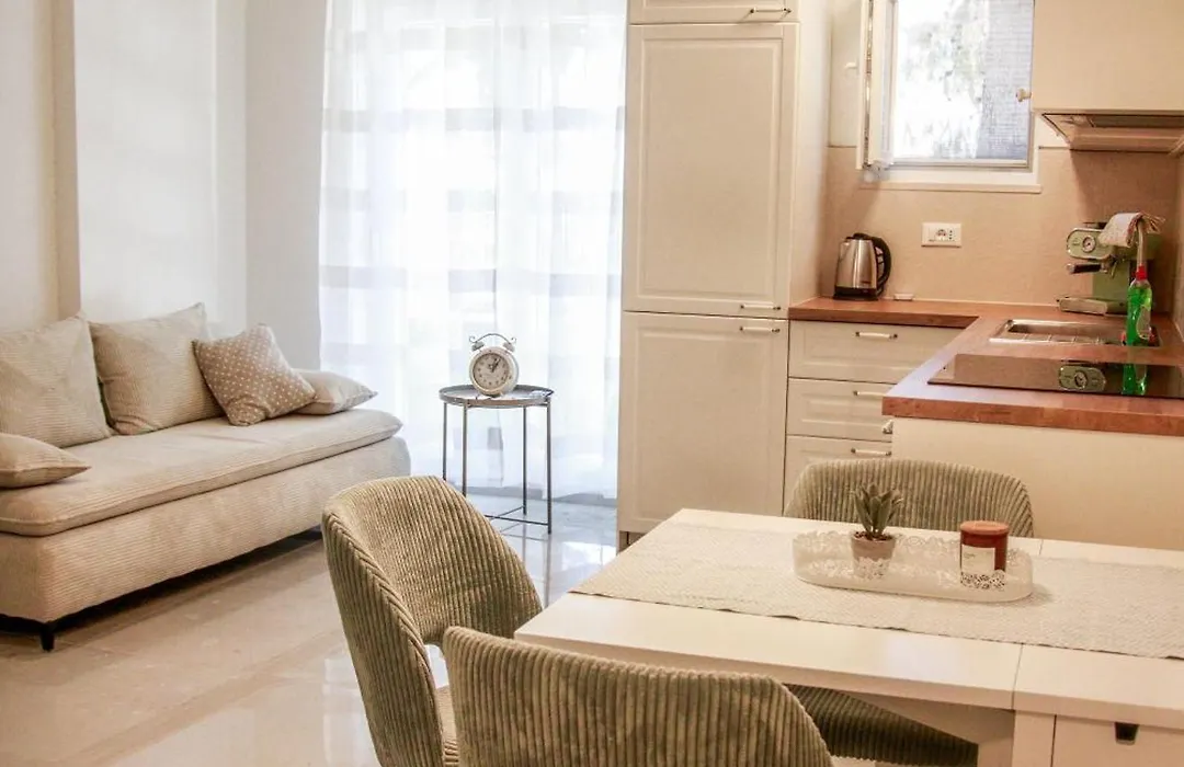 Apartment Split-Dvor-1