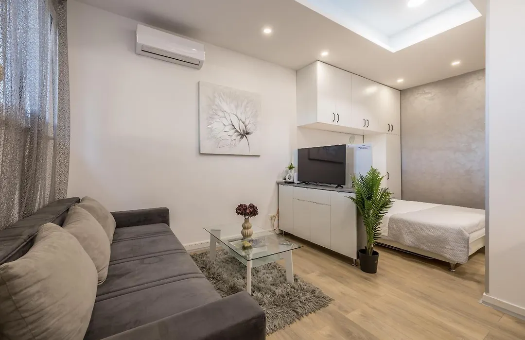 Studio Apartments Twins-1