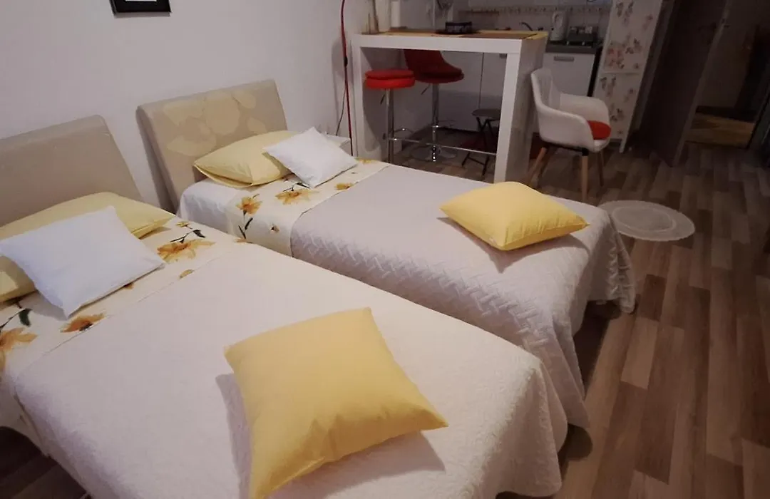 Klara Studio Apartman-1