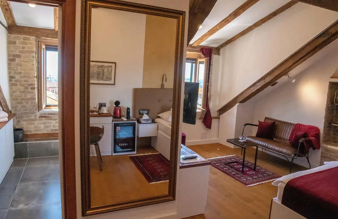 Oblivion Luxury Rooms-1