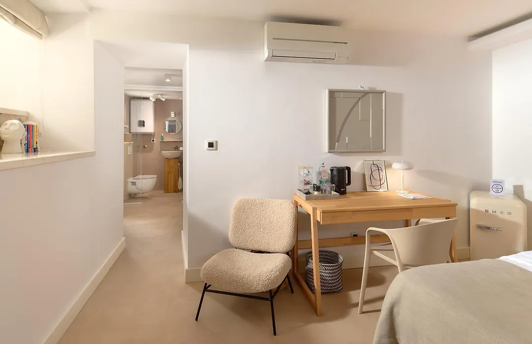 Ibella Boutique Rooms-1