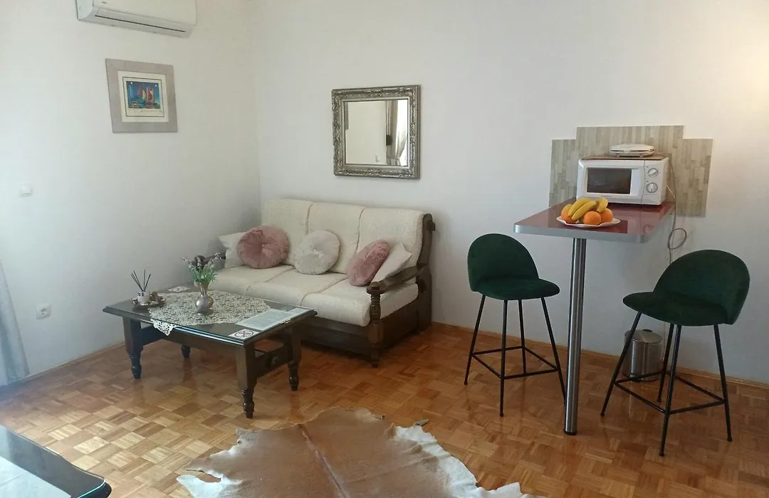 Apartments Cordis-1