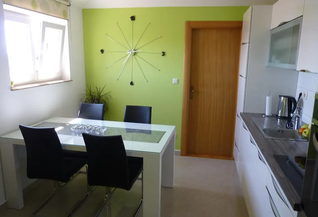 Apartments Fragola-1