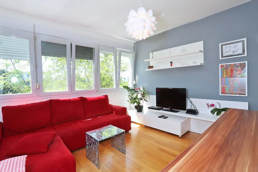 Apartment Peni-1