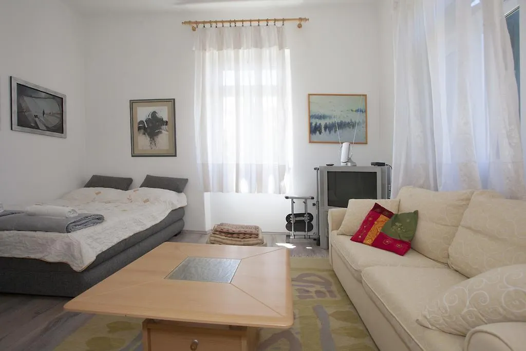 Apartment Kavado-1