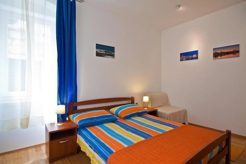 Val Apartments-1