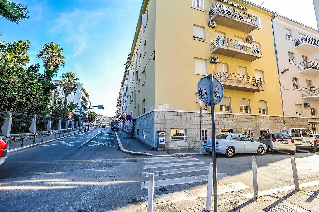 Apartment Tanja Oldtown-1