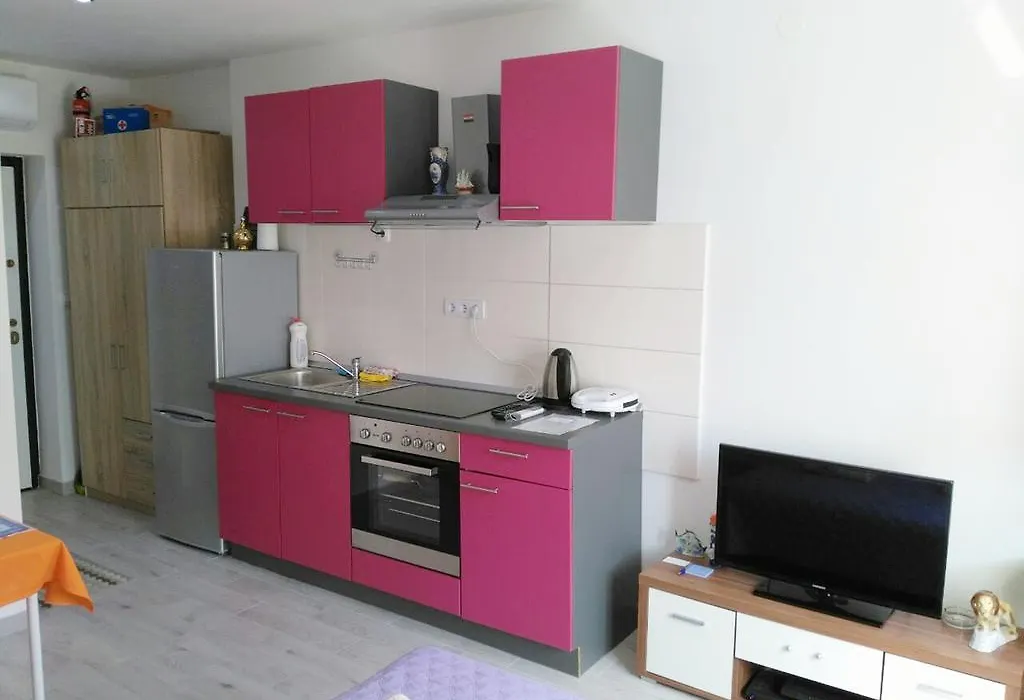 Apartments Europe-1