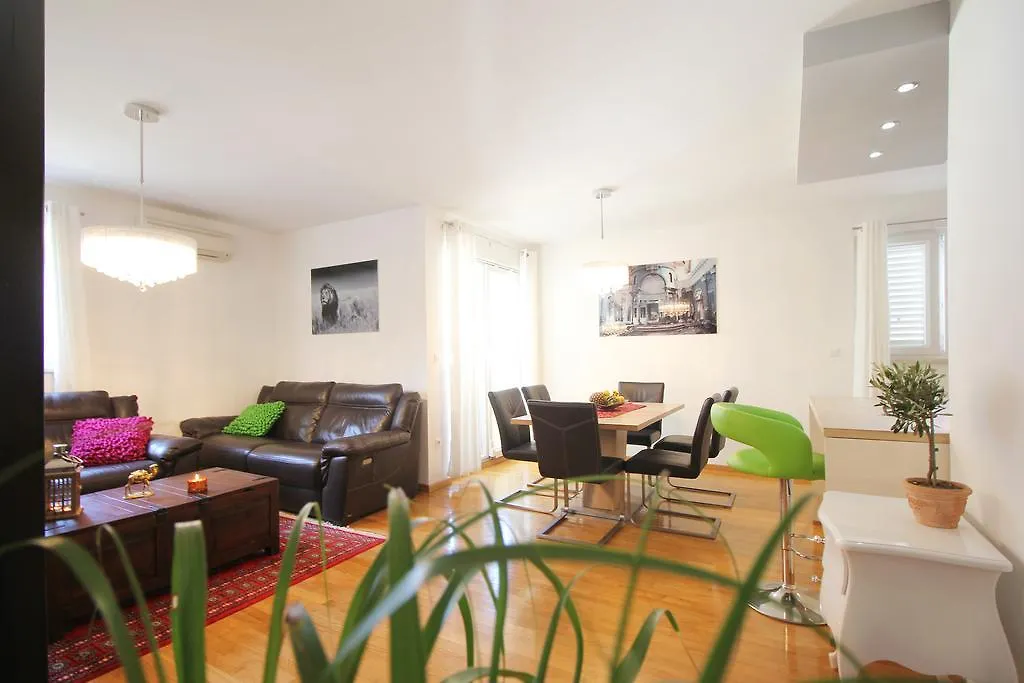 Apartment Marieta-1