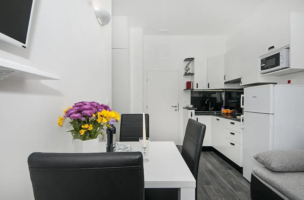 Apartments Mihaela-1