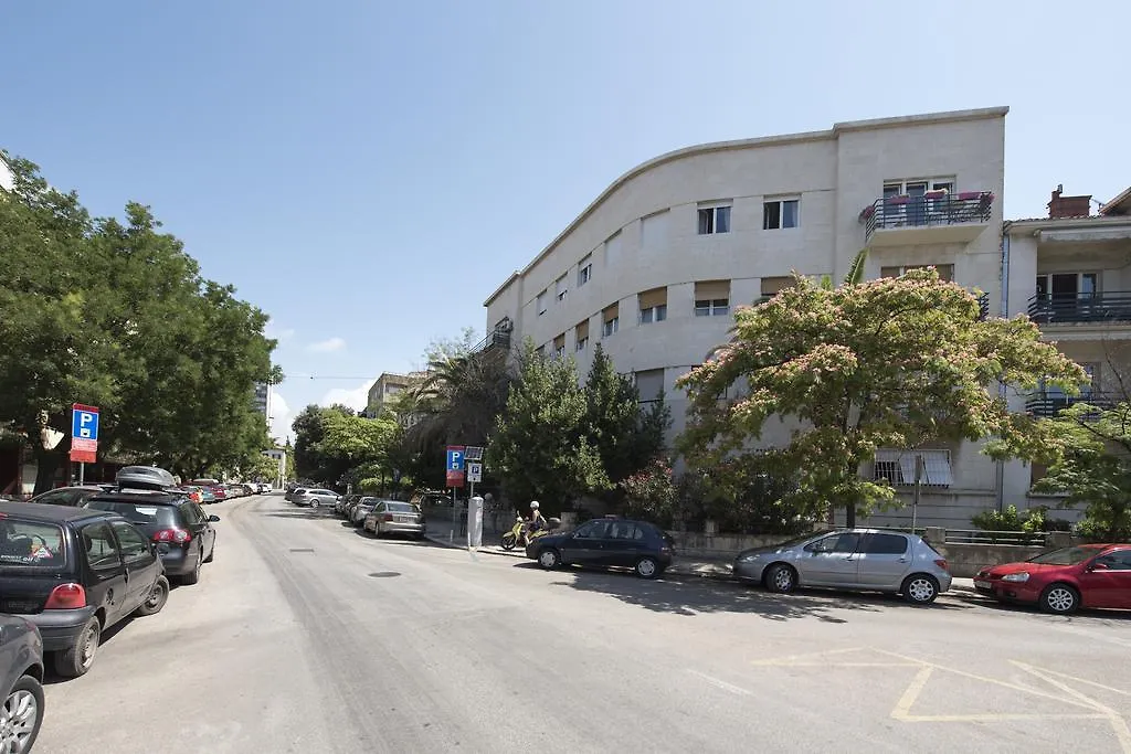 Apartment Dragica-1