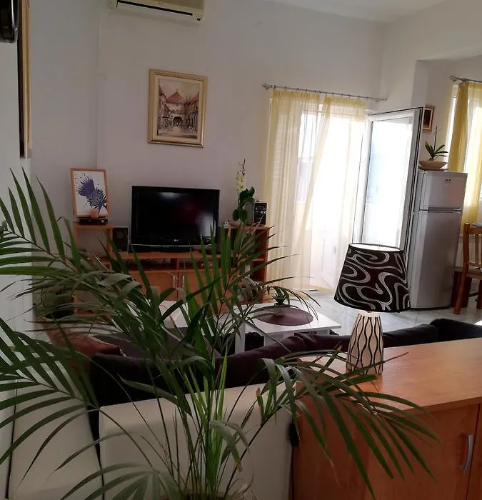 Apartment Gsk Split-1