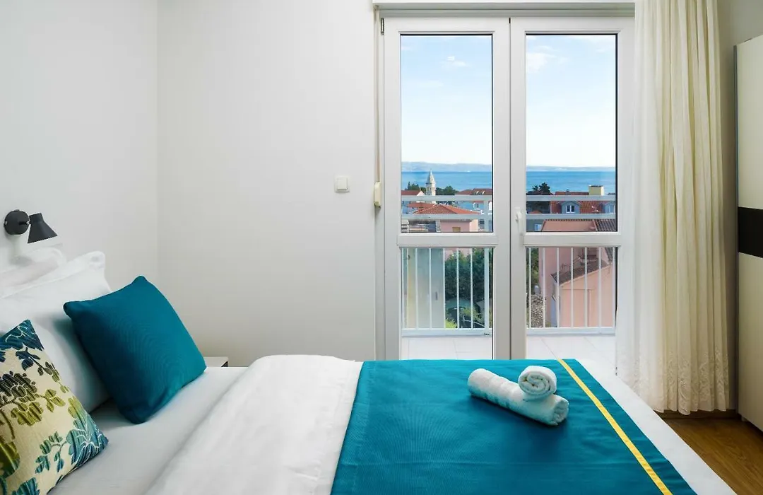 Lotus Apartman-1